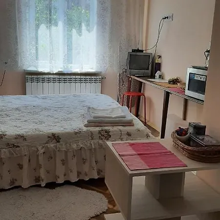 Apartment Стадія *